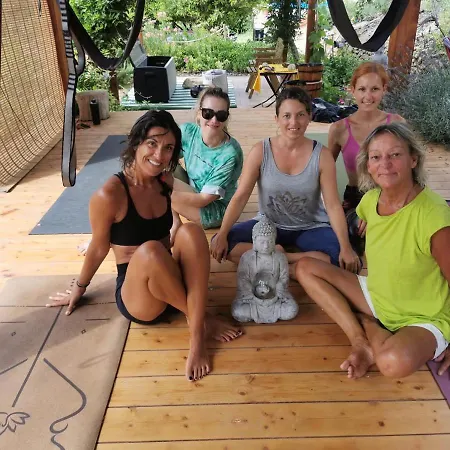 Shanti Yoga & Meditation דירה *
