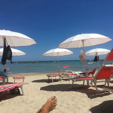 Shanti Yoga & Meditation דירה מרצ'אנה